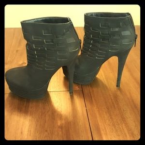 Black Platform Stiletto Ankle Bootie Heels 7.5